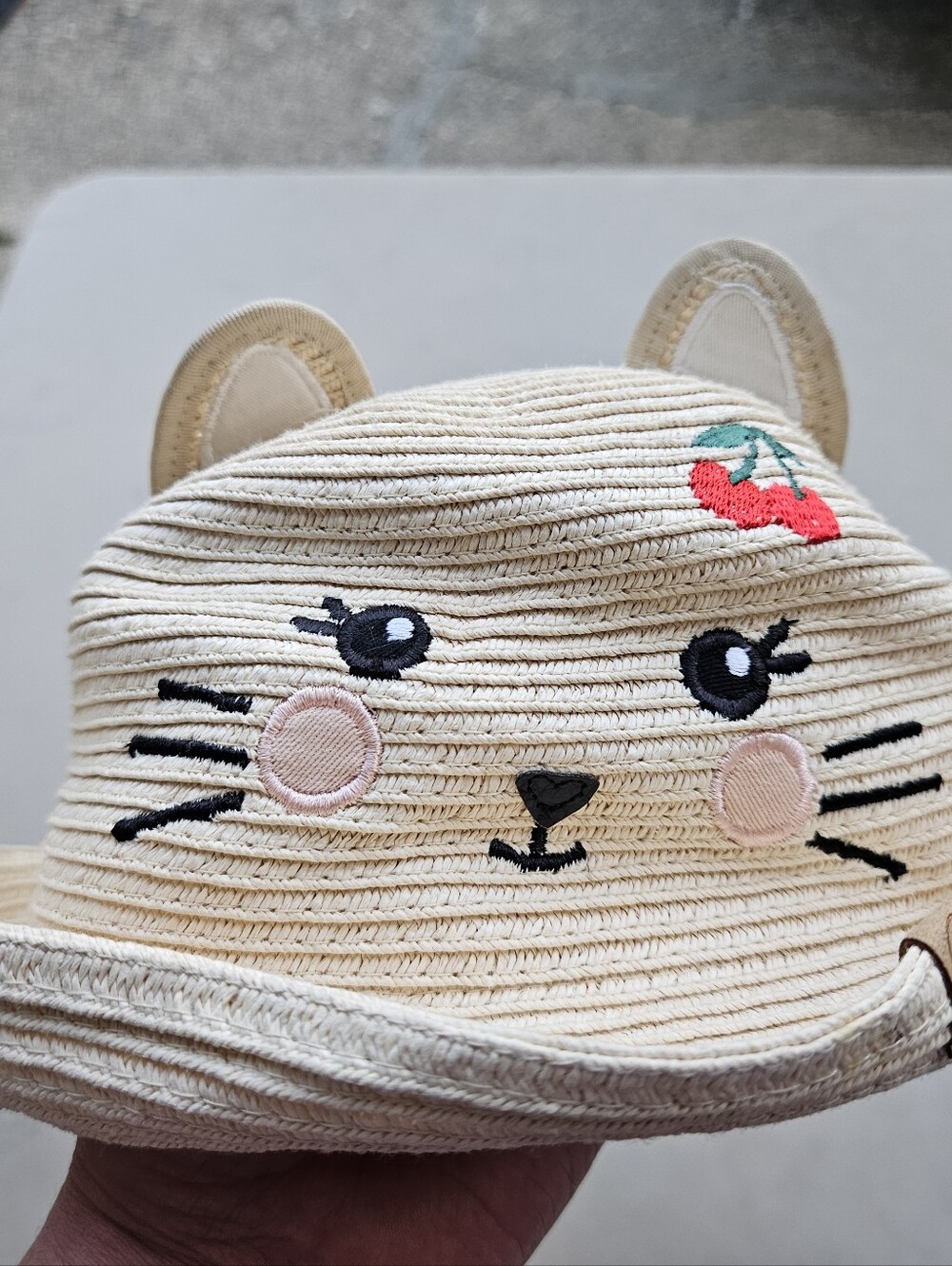 Cute Cat Face Straw Bucket Hat with Embroidered Flower